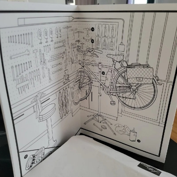 Limited Edition Chanel Factory 5 CollectionThe Sparkling Body Gel - Picture 4 of 6